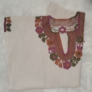 Artesian Mexican top